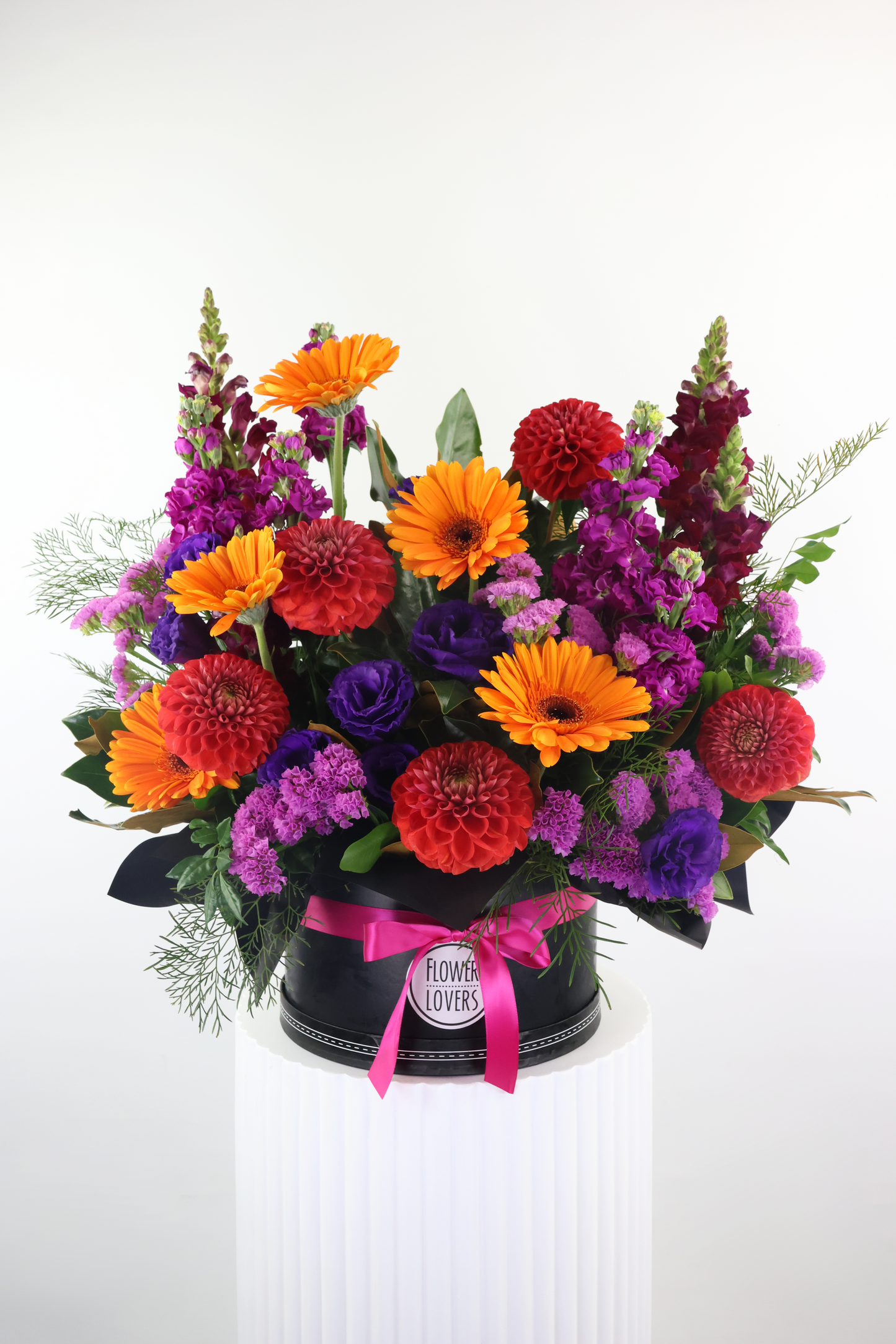 Crescent Hatbox